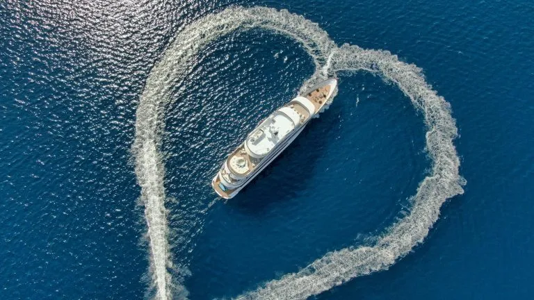 Anthea yacht
